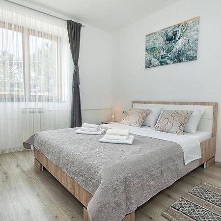 Apartman Lujko Plitvice Plitvička Jezera Kültér fotó
